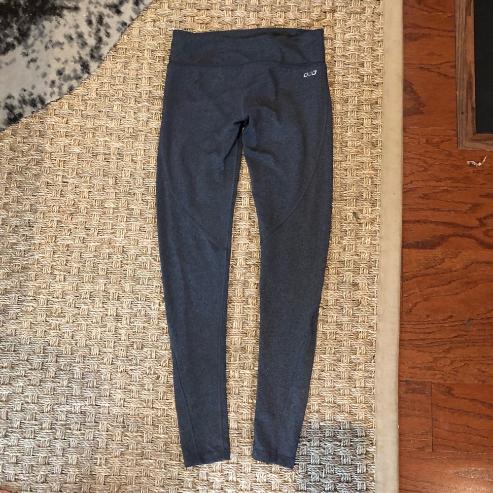 Lorna Jane size small grey full length leggings